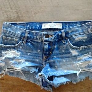 Abercrombie and Fitch Heart Shorts Size 2